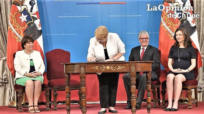 Bachelet y eliminación CAE