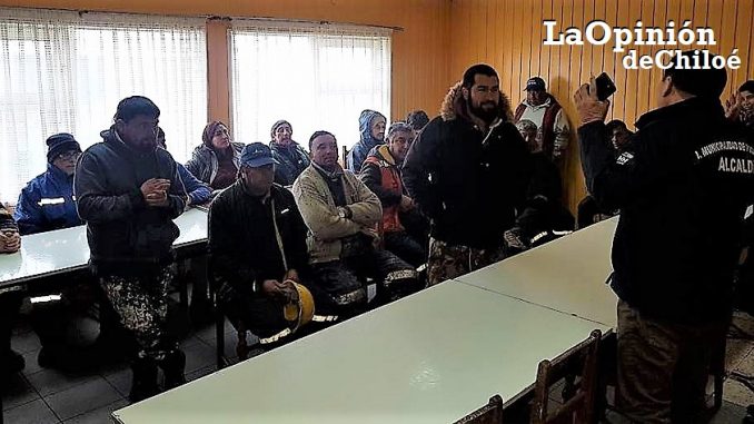 cesfam puqueldón reunión