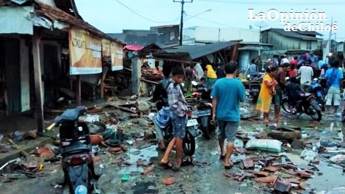 tsunami indonesia 22-12-2018