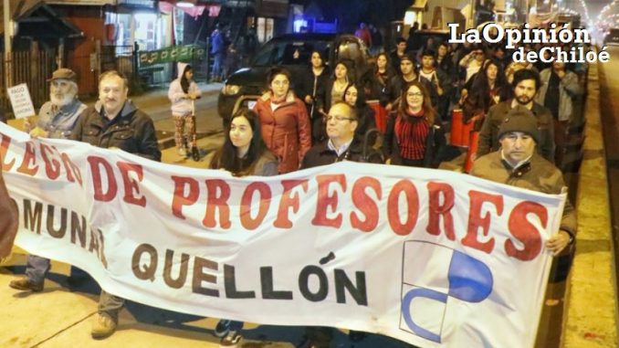 marcha profesores quellón2