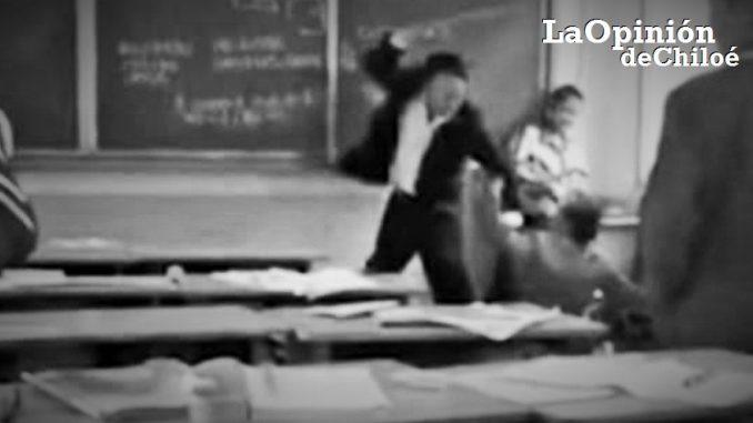 profesor violento