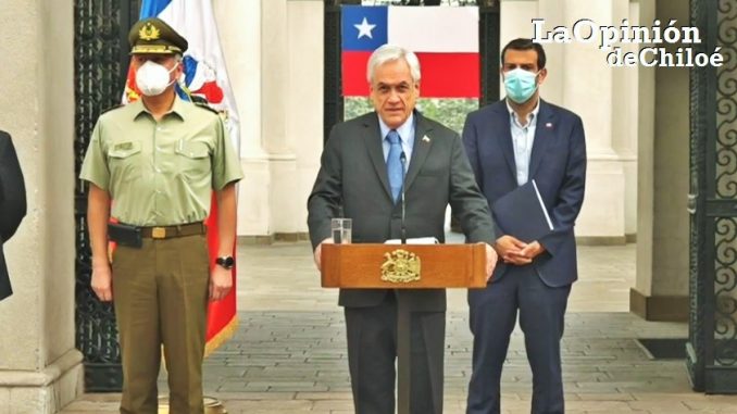 Renuncia Mario Rozas