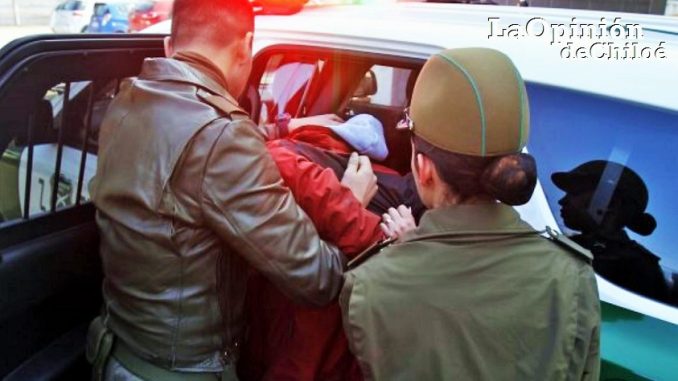 Carabineros referencial 25
