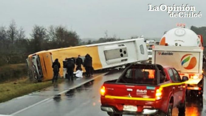 accidente queilen bus 10-8-2022