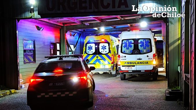 Carabineros de Ancud frente al hospital3